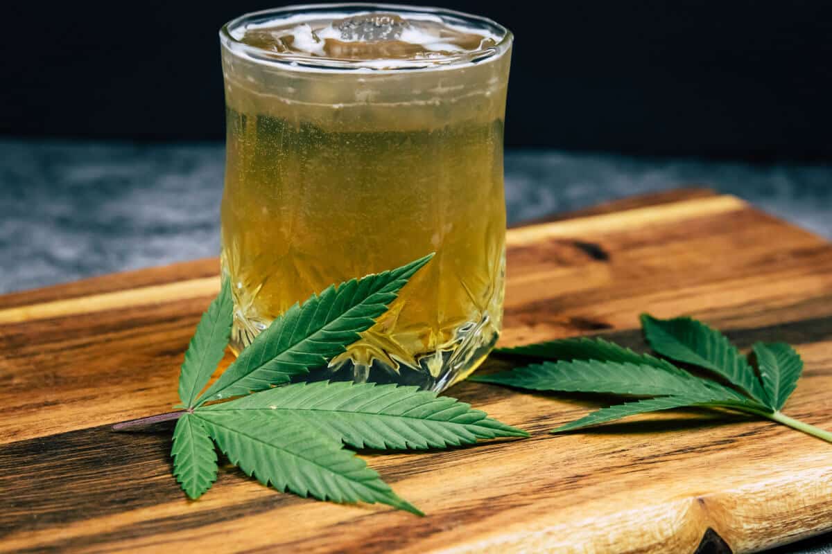 CBD and Alcohol: What Happens When You Mix Them?