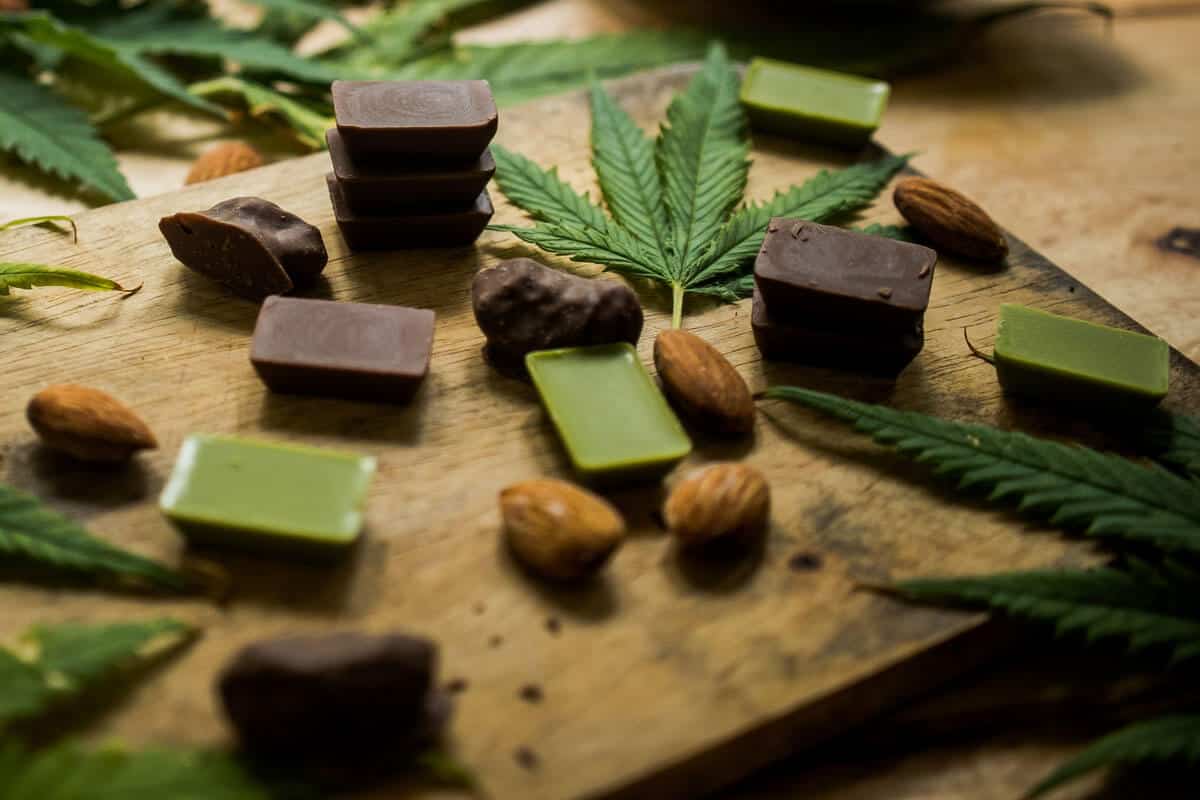 Edibles vs. Smoking: Which Suits You Better?
